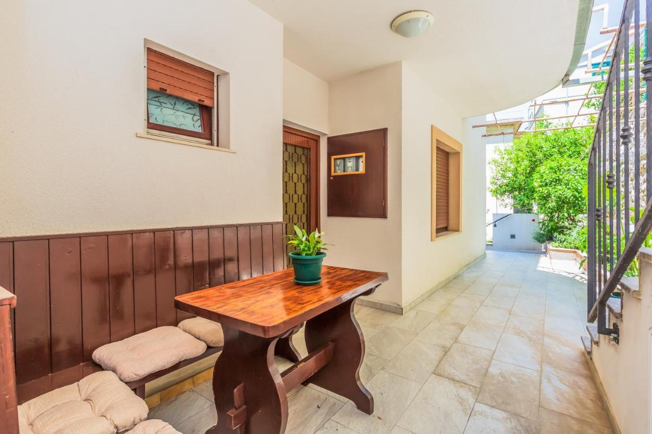 Adriatic Seaview Apartment Omiš Zewnętrze zdjęcie