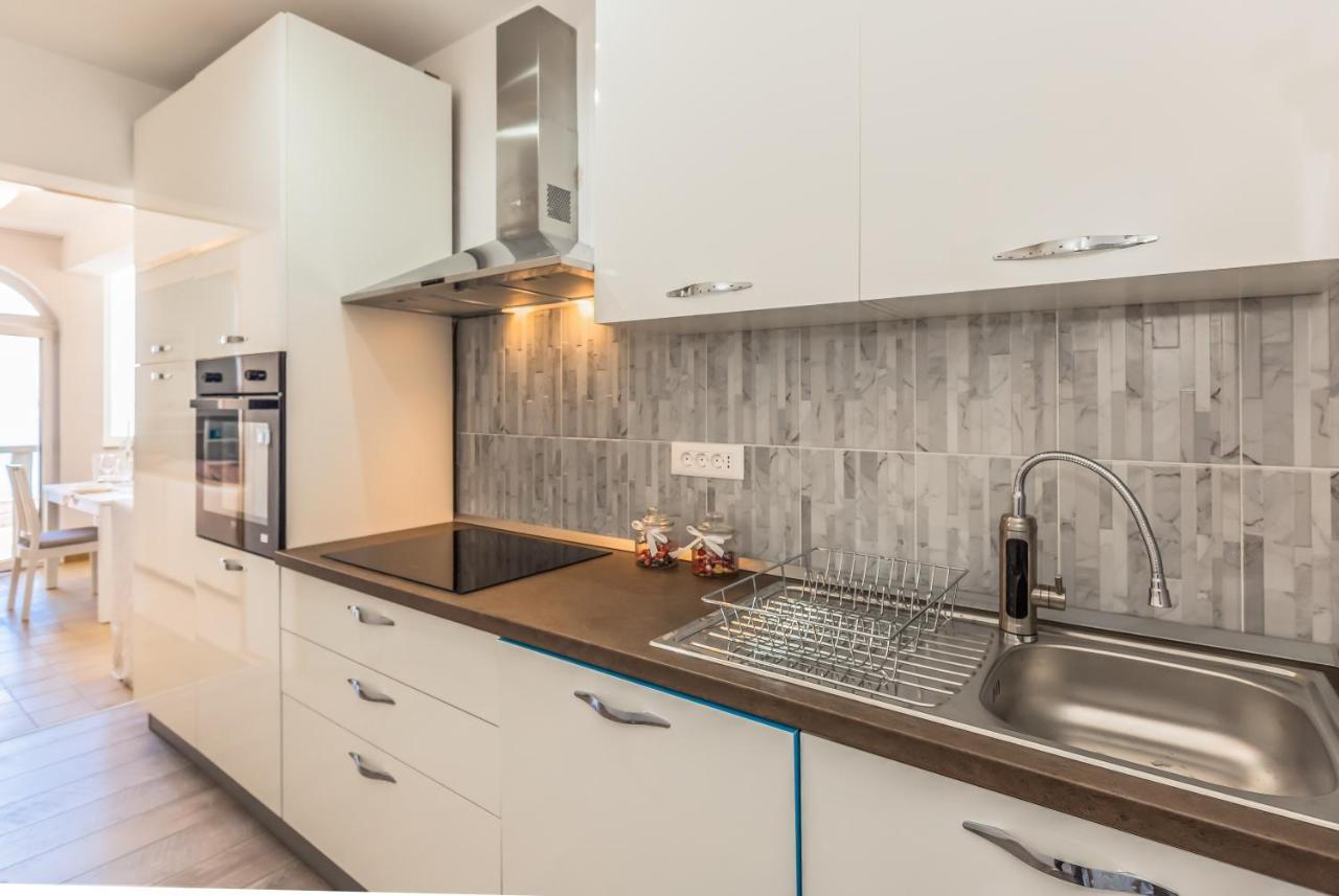 Adriatic Seaview Apartment Omiš Zewnętrze zdjęcie